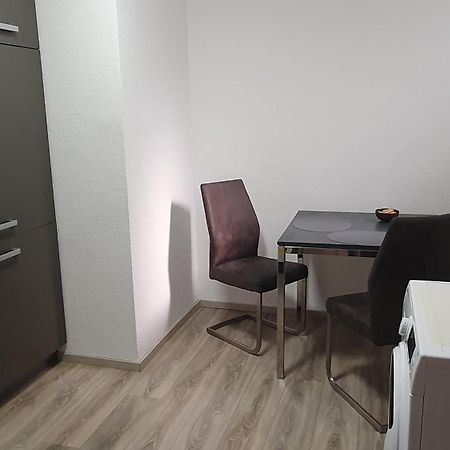 Kleine Ferienwohnung In Ruhiger Lage แฮร์โซเกนราธ ภายนอก รูปภาพ