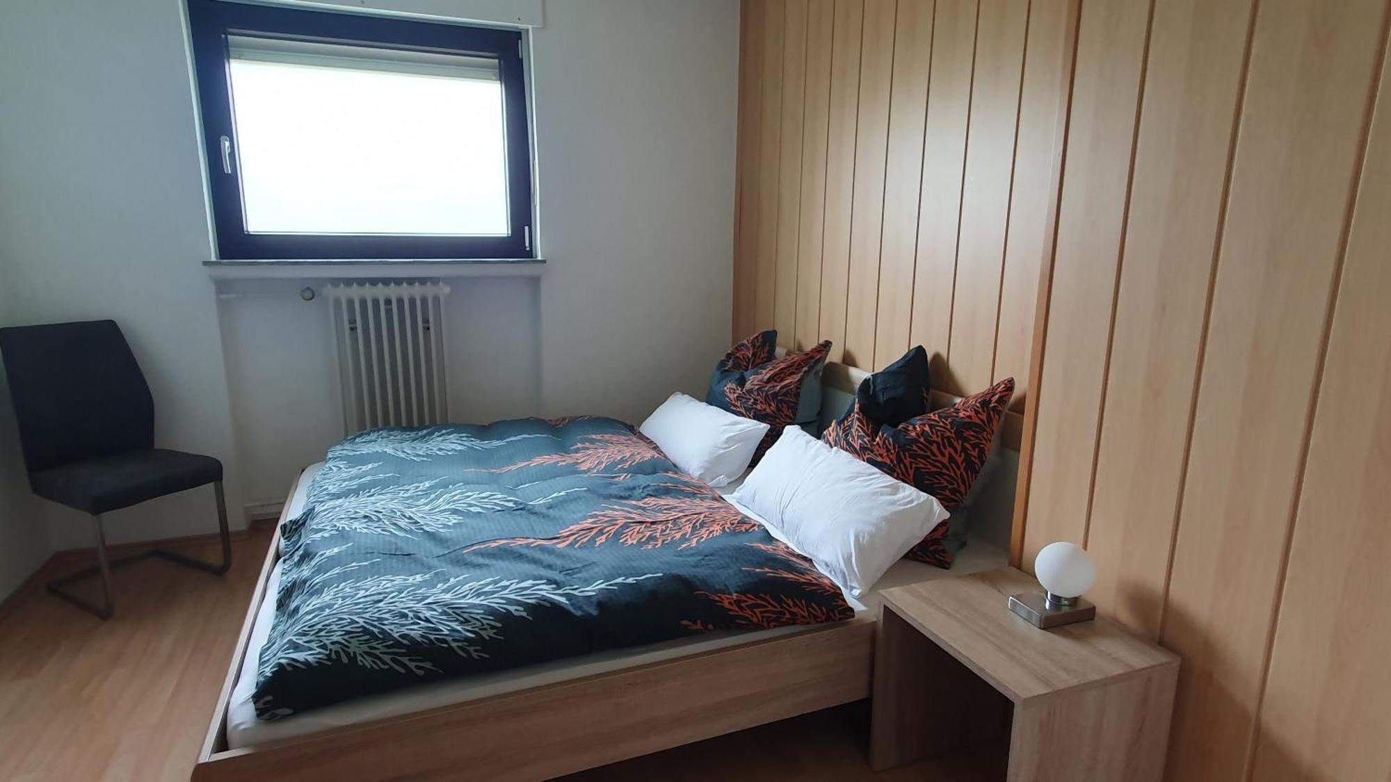 Kleine Ferienwohnung In Ruhiger Lage แฮร์โซเกนราธ ภายนอก รูปภาพ